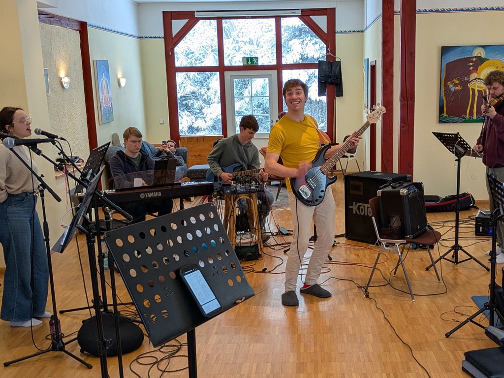 Evangelisches Jugendwerk Hessen e.V.: Verschneite Bandfahrt von 7 for ...