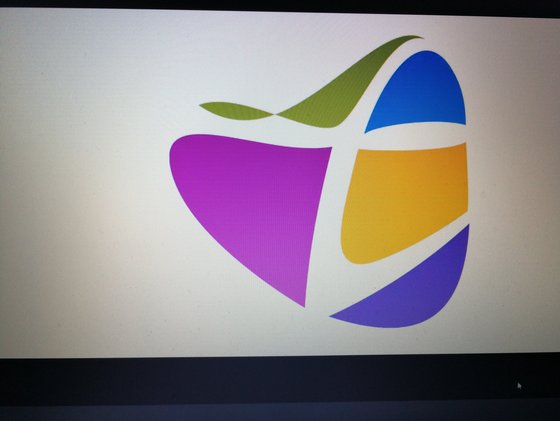 Hier seht ihr eine Mentimeter - Wort - Wolke zum Thema: Welche Begriffe sprechen dich in Psalm 23 an ? Dieser Psalm gehört zum Anfangsritual der Konfi-Blockabende. 
Das ist das Logo der neuen Lydia Gemeinde in Frankfurt Praunheim und Hausen. Es stellt ein Herz da und noch ein paar zusätzliche Geheimnisse in den Farben, Formen und Linien. 